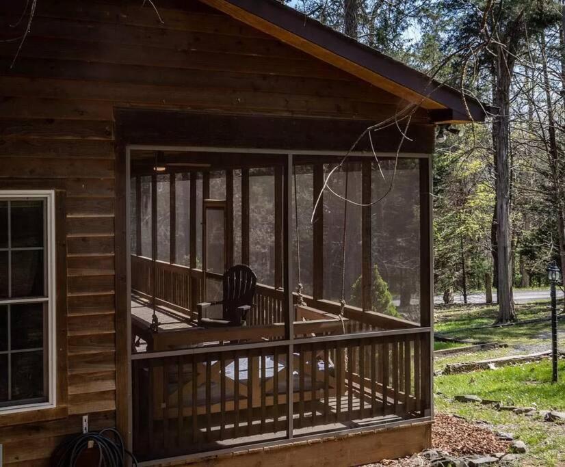 Cozy Cabin W/ Indoor Fireplace & Tranquil Views Luray Exterior photo